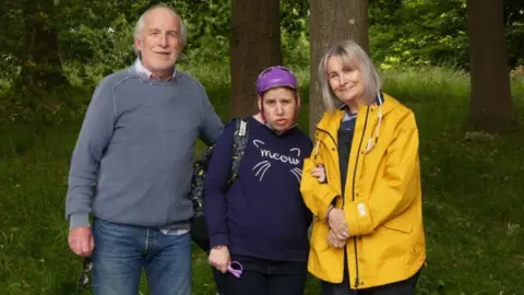 BBC Amy and her parents