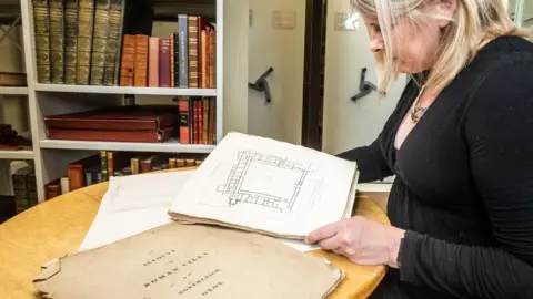 Blenheim Palace  Blenheim archivist with account of excavation