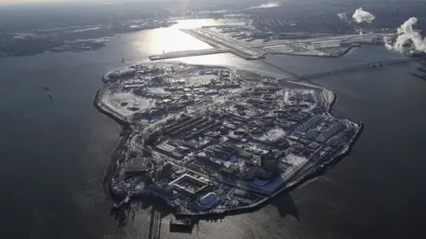 Getty Images Rikers prison complex in the snow