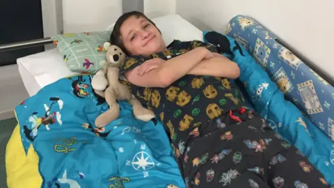 Gilda Fawkes George Fawkes with Kangaroo