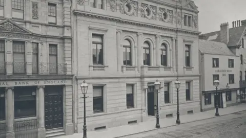 Gloucester Guildhall Gloucester Guildhall