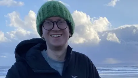 Max Mckeown Max Mckeown