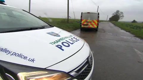 BBC Police at scene of Ardington Wick car fire