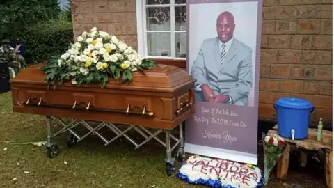 Walibora family Casket