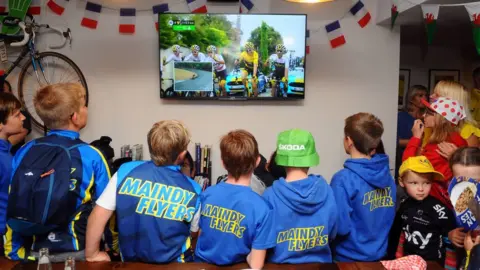 Wales News Service Maindy Flyers watch Geraint Thomas on TV