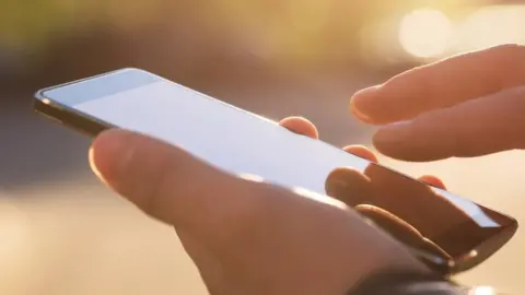 Getty Images mobile phone