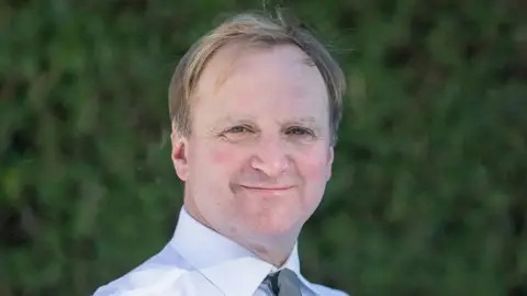 GMB/PA WIRE Gary Smith