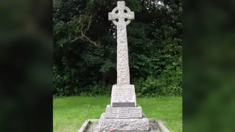 Christopher Partick/Historic England Kirtling and Upend War Memorial, Kirtling, Cambridgeshire