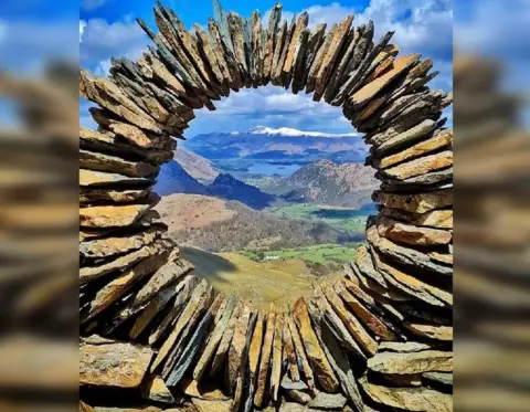 Carl Halliday The circular stone artwork