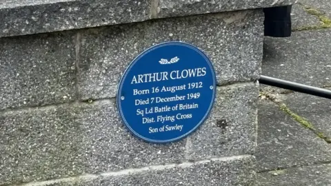 Sqn Ldr Arthur Clowes' plaque