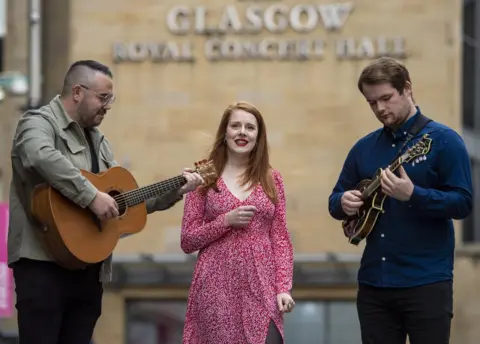 Ross MacDonald - SNS Group Musicians