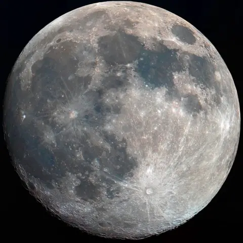 Ian Phillips The moon