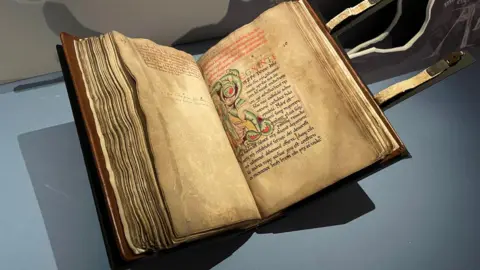 Rochester Cathedral Textus Roffensis