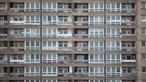 Getty Images General view of the Balfron Tower in the Brownfield Estate on November 18, 2016 in London, England. Brutalism is a style of architecture, which was popular between the 1950s and 1970s, and is typically characterised by large forms and exposed concrete or brickwork.
