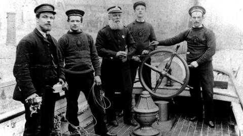 Crew of the SS Iole 