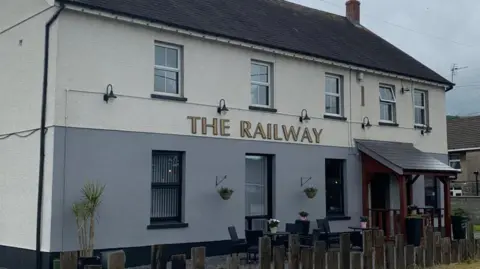 Melanie Phillips-Rees The Railway Pub in Nantgaredig