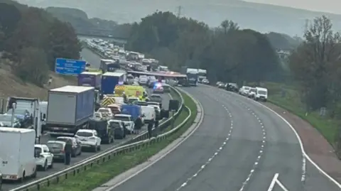 Tailbacks on M6 after lorry crash