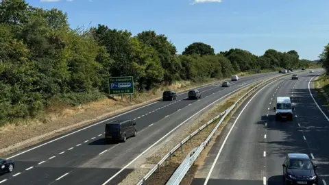 Elliot Deady/BBC The A12 Margaretting bypass