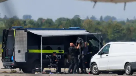 police work at the scene