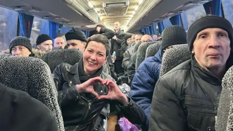 Markoan Nu Pamuragan for the treatment of prisoners of war M Marinia Kolesnikova and 113 other prisoners were transported to Ukraine after their release on December 13, 2025.