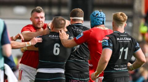 Glasgow 'won On Their Defence' Says Peter Wright After 10-17 Victory 