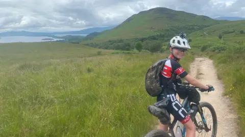 Colin Hutchison Cameron Hutchison