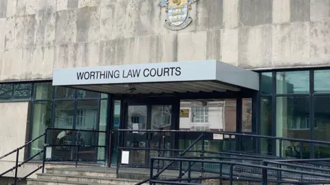 WORTHING LAW COURTS Worthing County and Family Courts