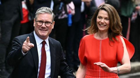 Keir Starmer and Victoria Starmer on 5 July 2024