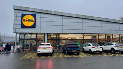 Outside of Lidl store