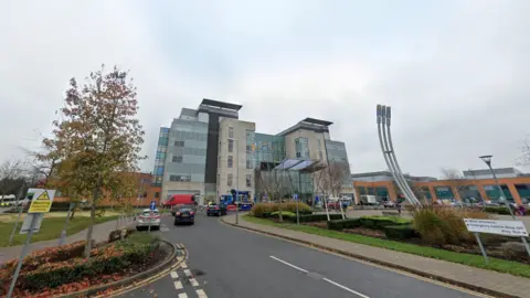 Peterborough hospital entrance 