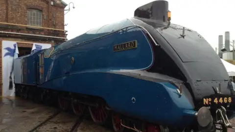 Jeremy Buxton/BBC The Mallard loco