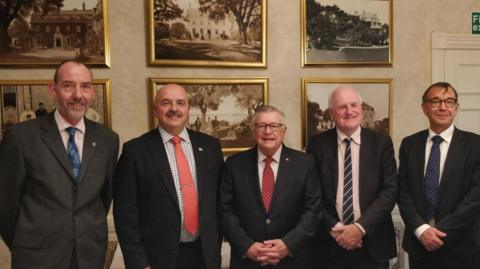 The High Commissioner with Guernsey leaders