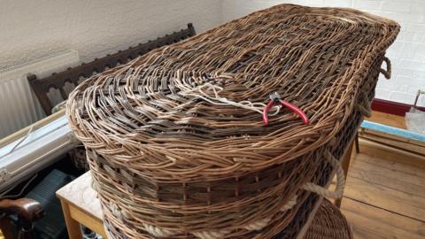 The coffin made out of willow