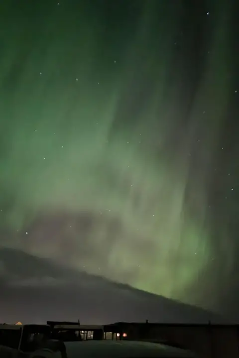 Graham Nicolson Aurora