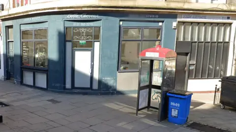 A general view of the Belle Cheveux salon in Leith on a sunny day.