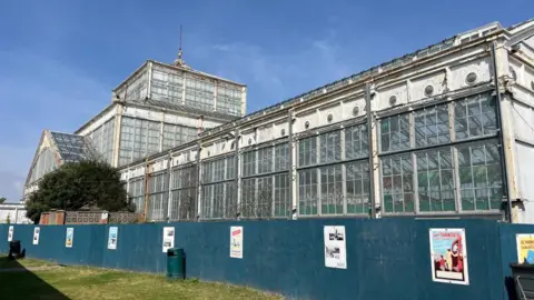 Andrew Turner/BBC The exterior of the Great Yarmouth Winter Gardens