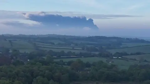 Designate Degg Smoke plume within the gap