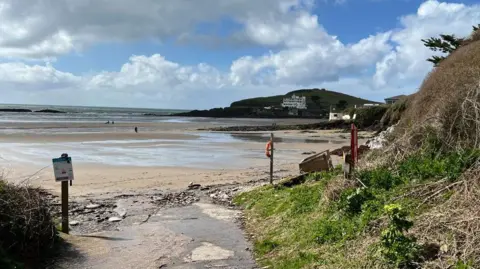 Bigbury Beach