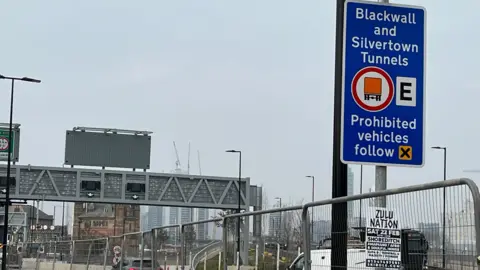 BBC A sign saying Blackwall and Silvertown tunnels