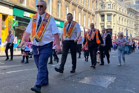 Orange walk