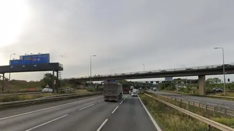 M42 closure due to police incident