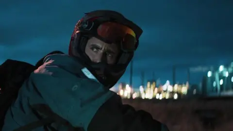 VERTIGO RELEASING Oliver Jackson-Cohen in Jackdaw