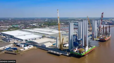 Siemens Siemen's Gamesa blade manufacturing facility in Hull