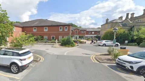 Google Spire Hospital, Roundhay, Leeds