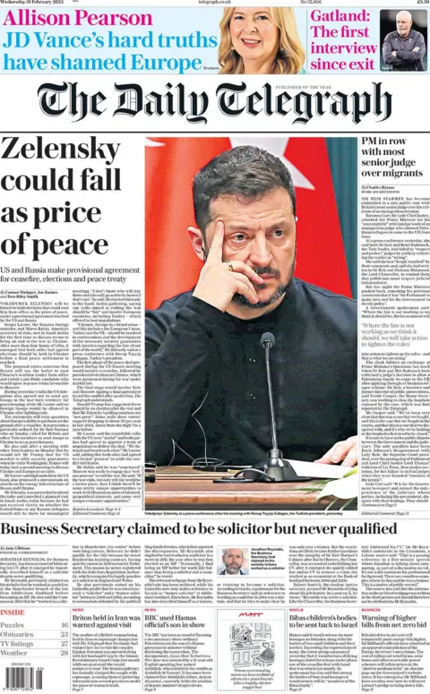 Judul Daily Telegraph berbunyi: Zelensky bisa jatuh sebagai harga perdamaian