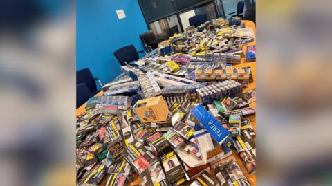 cigarette pods What are electronic cigarettes (e-cigarettes)?