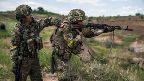 Ukrainian soldiers training in Chasiv Yar, eastern Donetsk region on 11 June