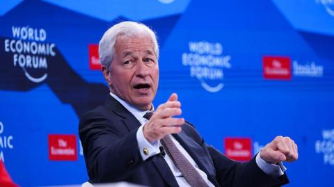 Dimon Declares Trump's Credit Card Cap a Recipe for Disaster