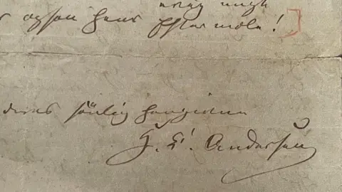 Royal Danish Library Hans' signature on paper 