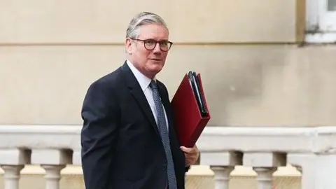 Keir Starmer, UK prime minister, arrives a UK-EU summit at Lancaster House in London, UK, on Monday, May 19, 2025.